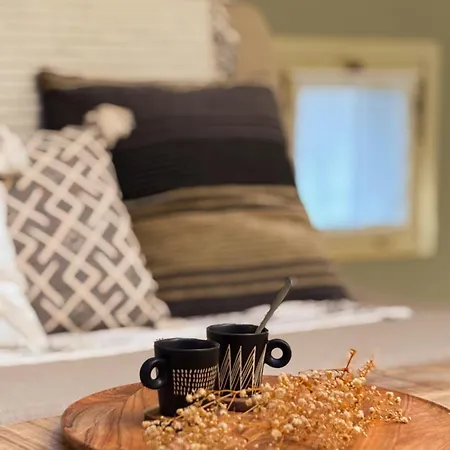 Maison Mezzanotte Mansarda Chic In Centro Con Parcheggio Privato Apartment