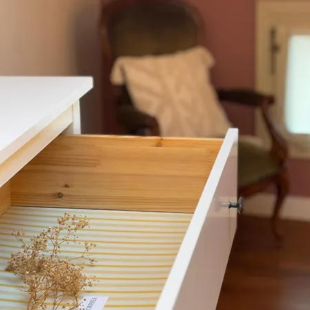 Apartment Maison Mezzanotte Mansarda Chic In Centro Con Parcheggio Privato